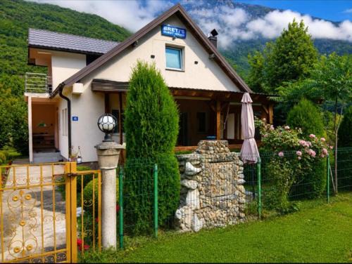 Vusanje Apartment | Breti's GuestHouse