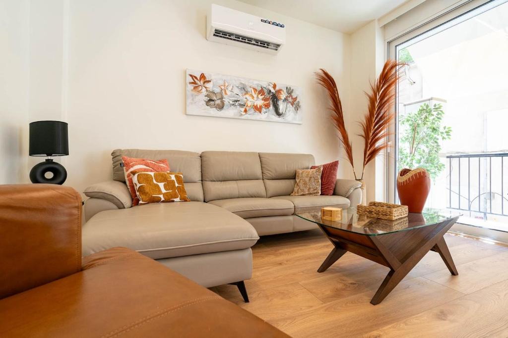 Kypseli Apartment | Bright Athens Getaway