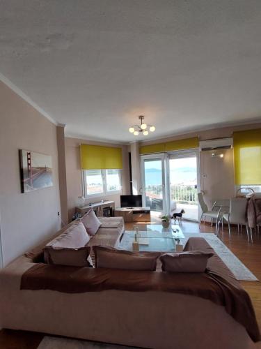 Palaio Tsifliki Apartment | Bright View Apartment