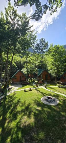 Downtown Ski Chalet | Bungalows Prokletije
