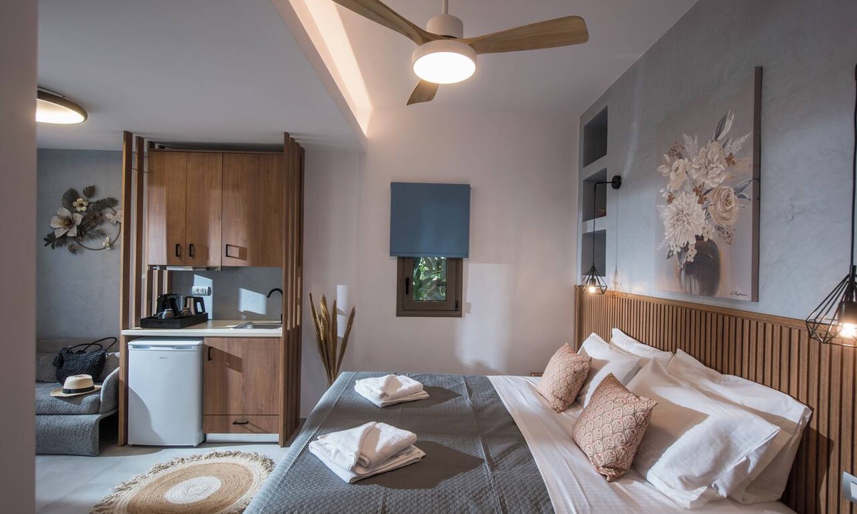 Sissi Apartment | Cactus Peak Apartment, Apartment