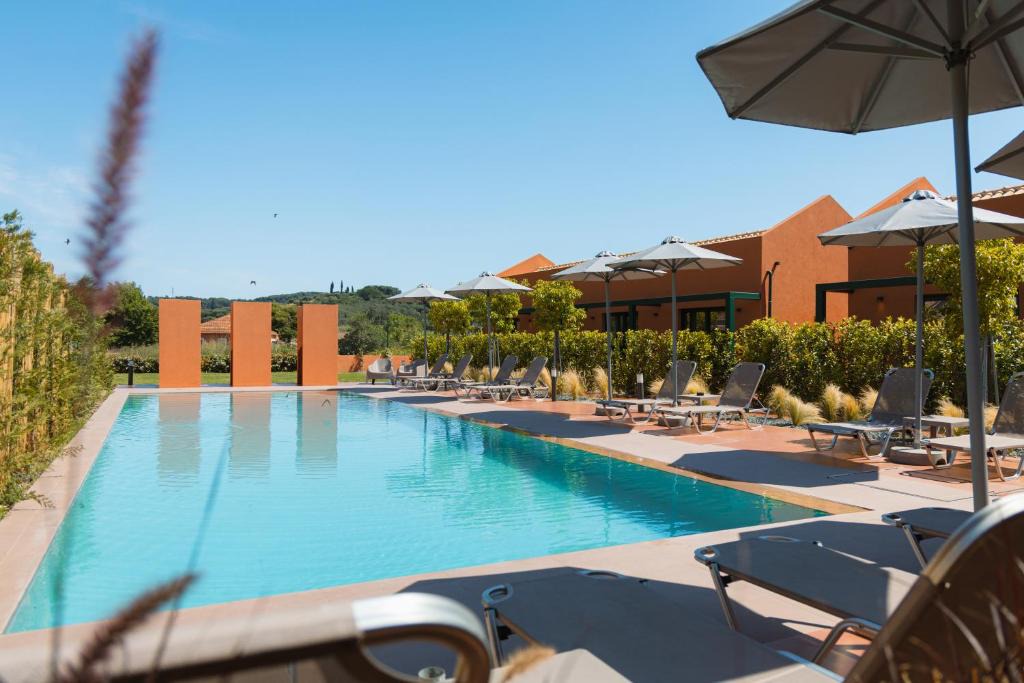Peroulades Bed & Breakfast | Cape Resort