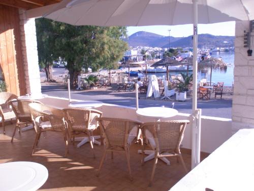 Skala Hotel | Captain's House Hotel
