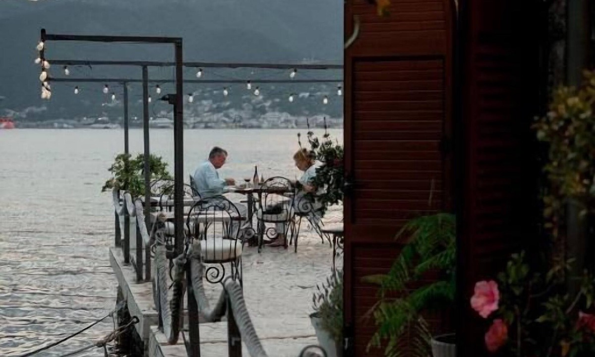 Tivat Hotel | Carrubba