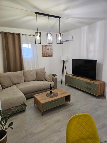 Lastva Grbaljska Apartment | Casa del Olives