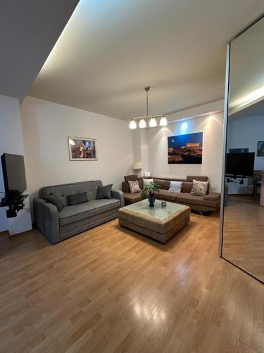 Dafni-Ymittos Apartment | Casa Margarita