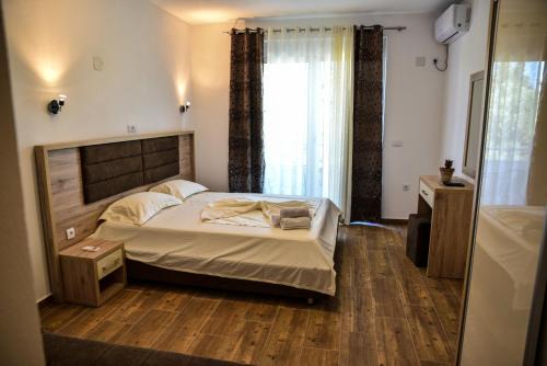 Gjerana House | Casa Sinani