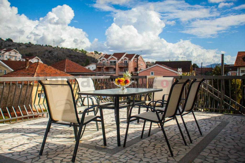 Podgorica Apartment | Castelomi