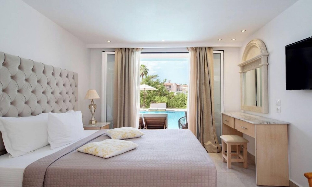 Kavos Hotel | Cavomarina Beach Hotel - Adults Only