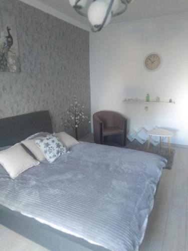 Downtown Apartment | Central