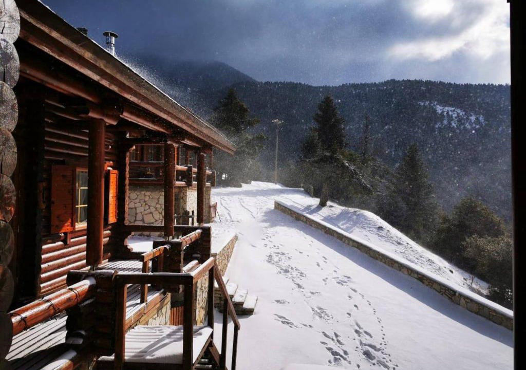 Kalavrita Ski Chalet | Chalet Aroania