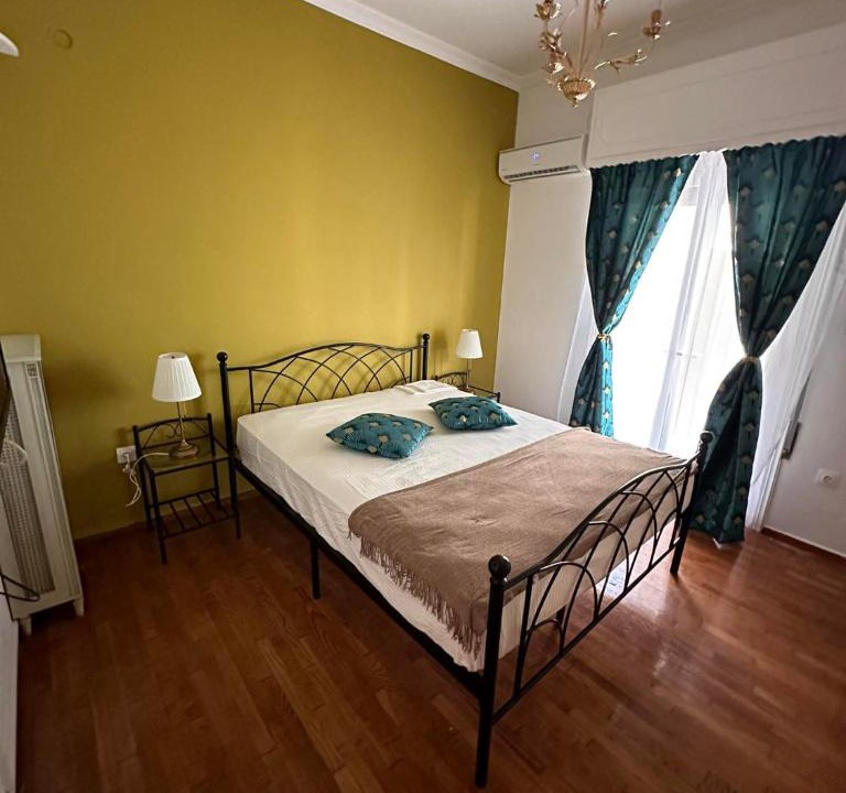 Makrigianni Apartment | Check Point - Acropolis Retro