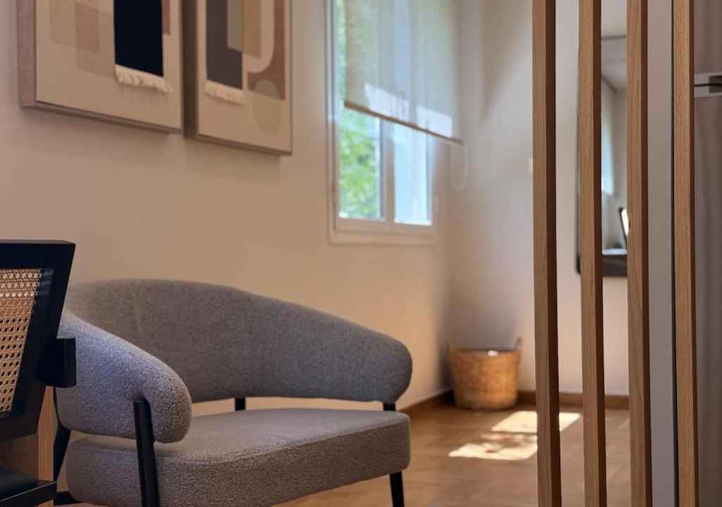 Kypseli Apartment | Chic Studio Apartment next to Agiou Georgiou square
