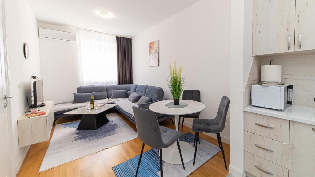 Bjelisi Apartment | City Center E&D Apartment
