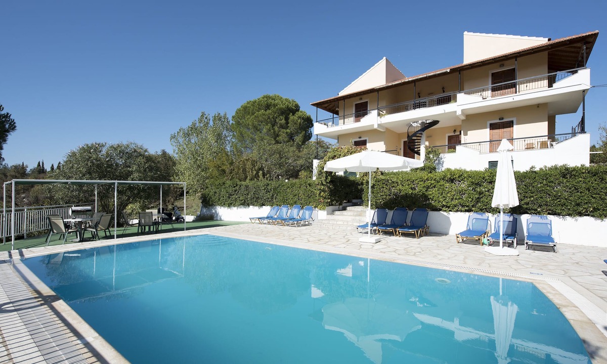 Petaleia Apartment | Cochelli Apartments