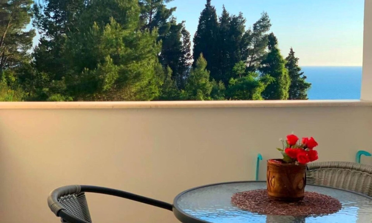 Ulcinj Apartment | Comfort Apartment with Sea view & Pino
