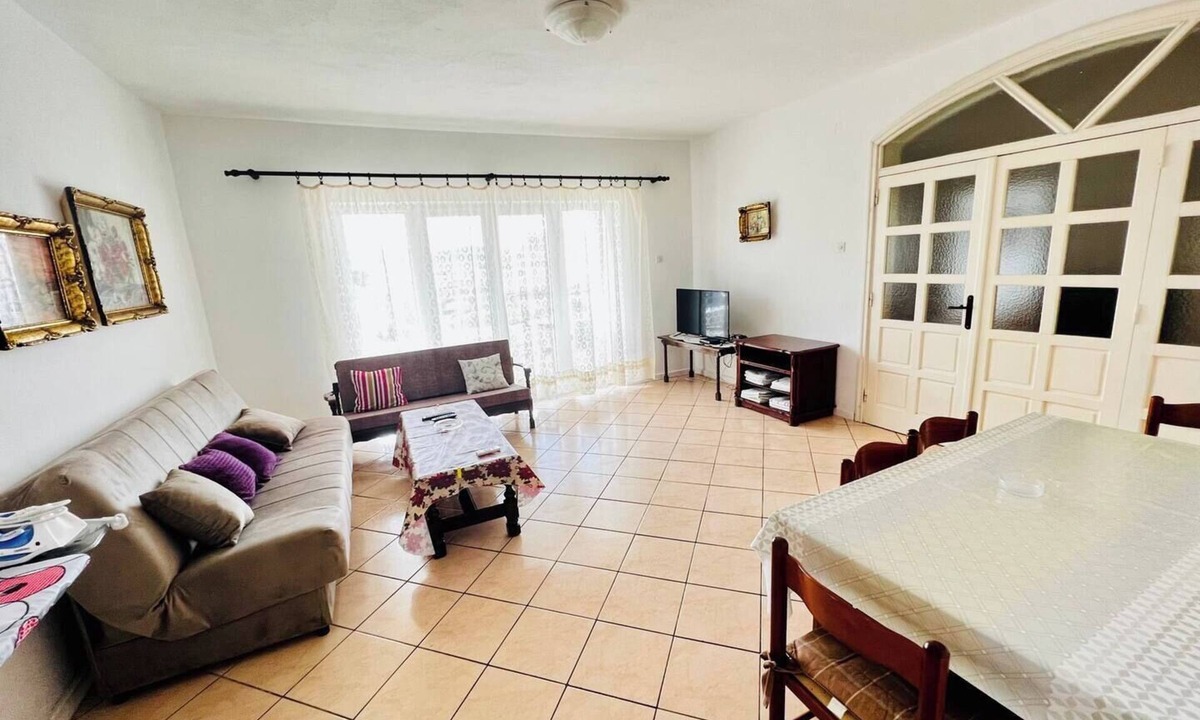 Susanj House | Comfortable house near the sea