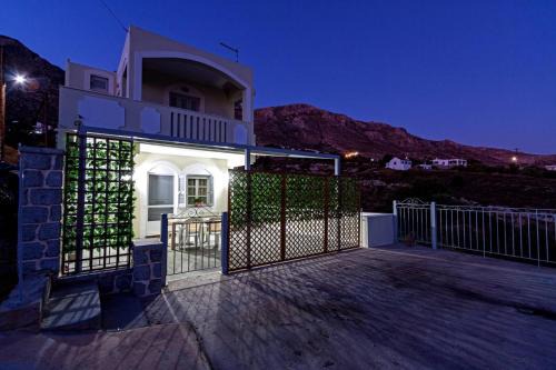 Panormos Apartment | Country house