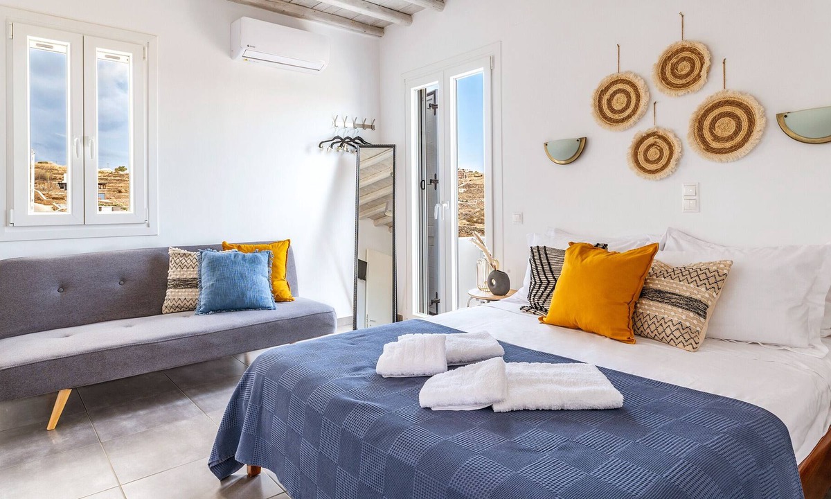Plintri House | Country house "Lotus Home Mykonos" with sea view, balcony & Wi-Fi