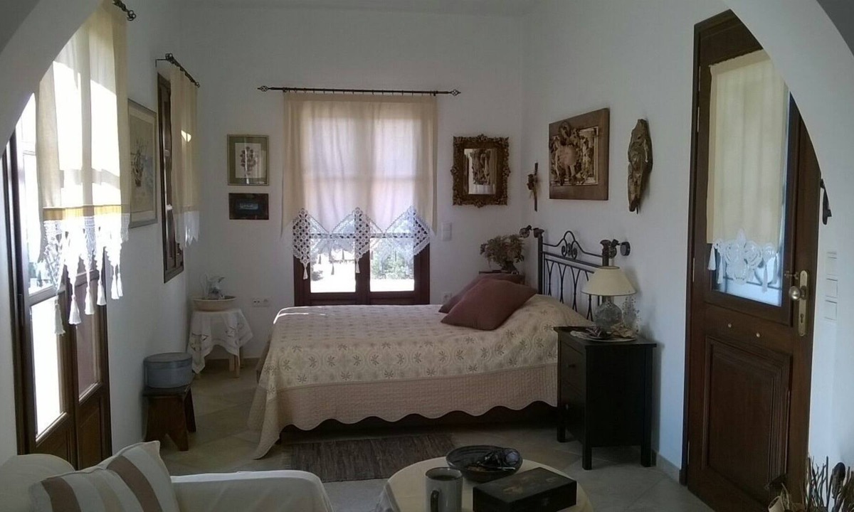 Moutsouna Apartment | Cozy, calming, private apt. w/ magnificent panoramic seaview!