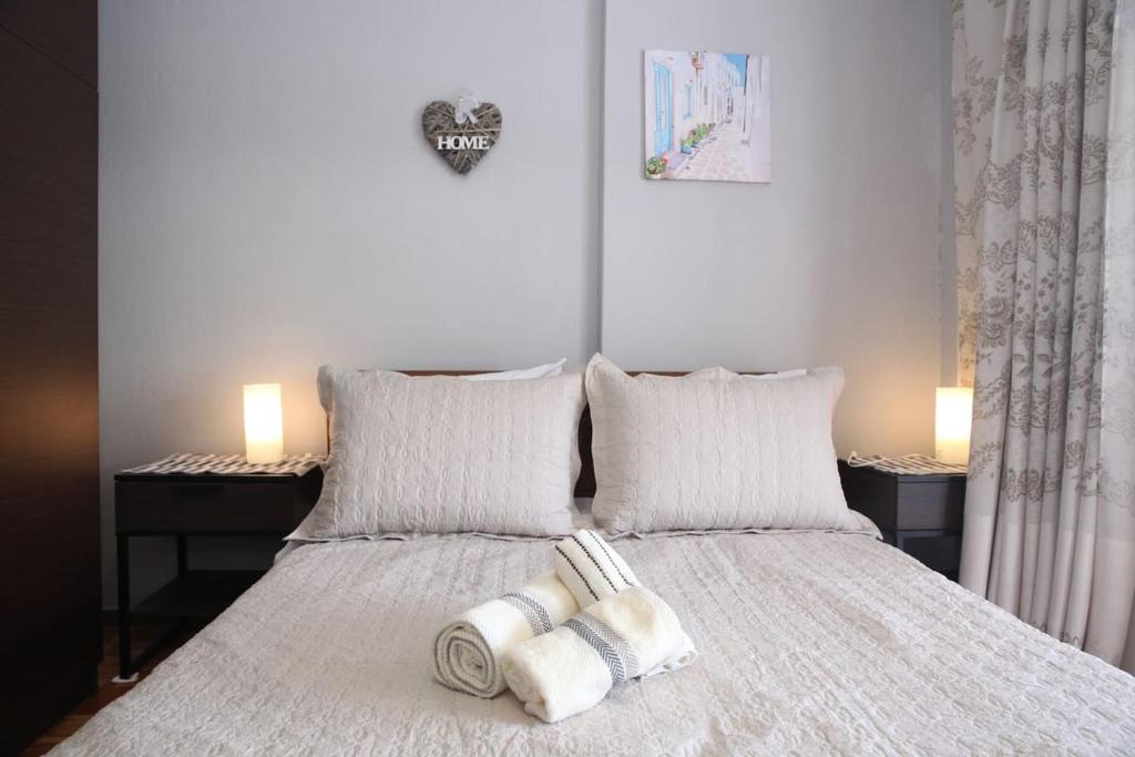 Thessaloniki Apartment | Cozy/Comfortable flat 50 sq flat, 15' from city's centre. Great VFM!