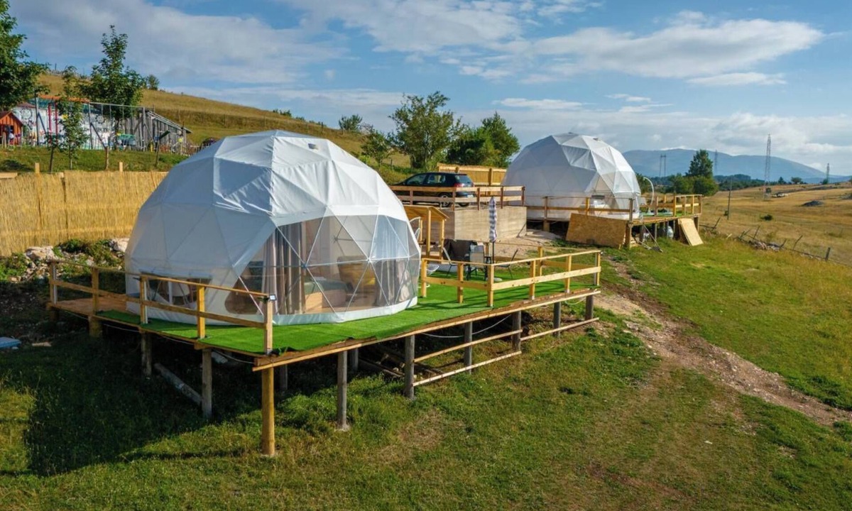 Zabljak RV Rental | Cozy glamping in heart of National park Durmitor with private HOT TUBE