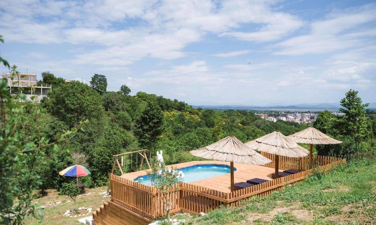 Gjerana RV Rental | Cozy house in the nature