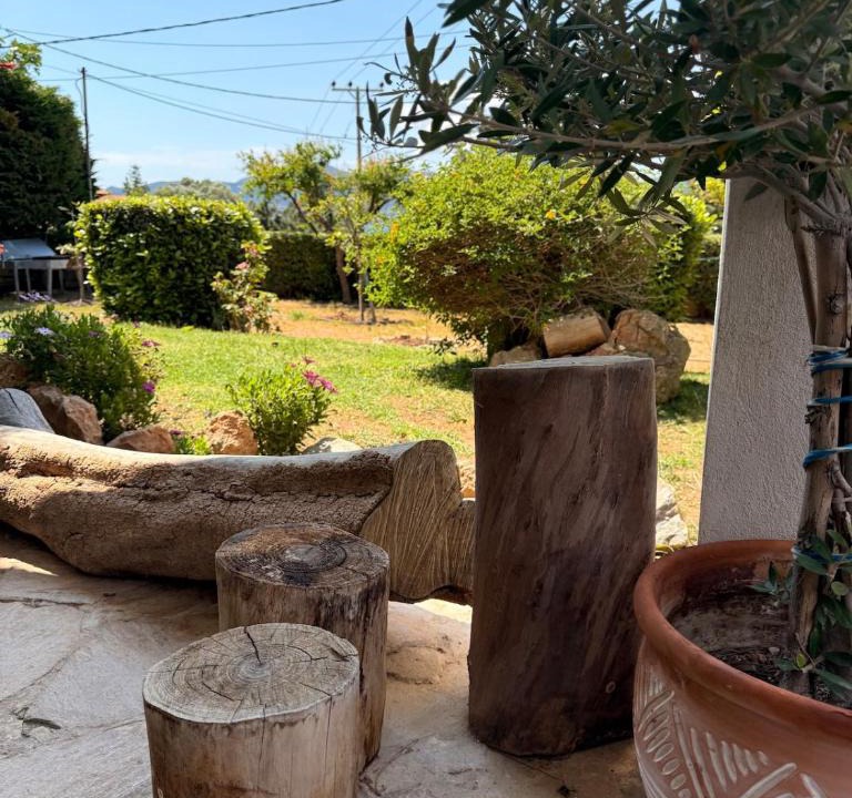 Porto Rafti House | Cozy Maisonette with Garden & Sea View