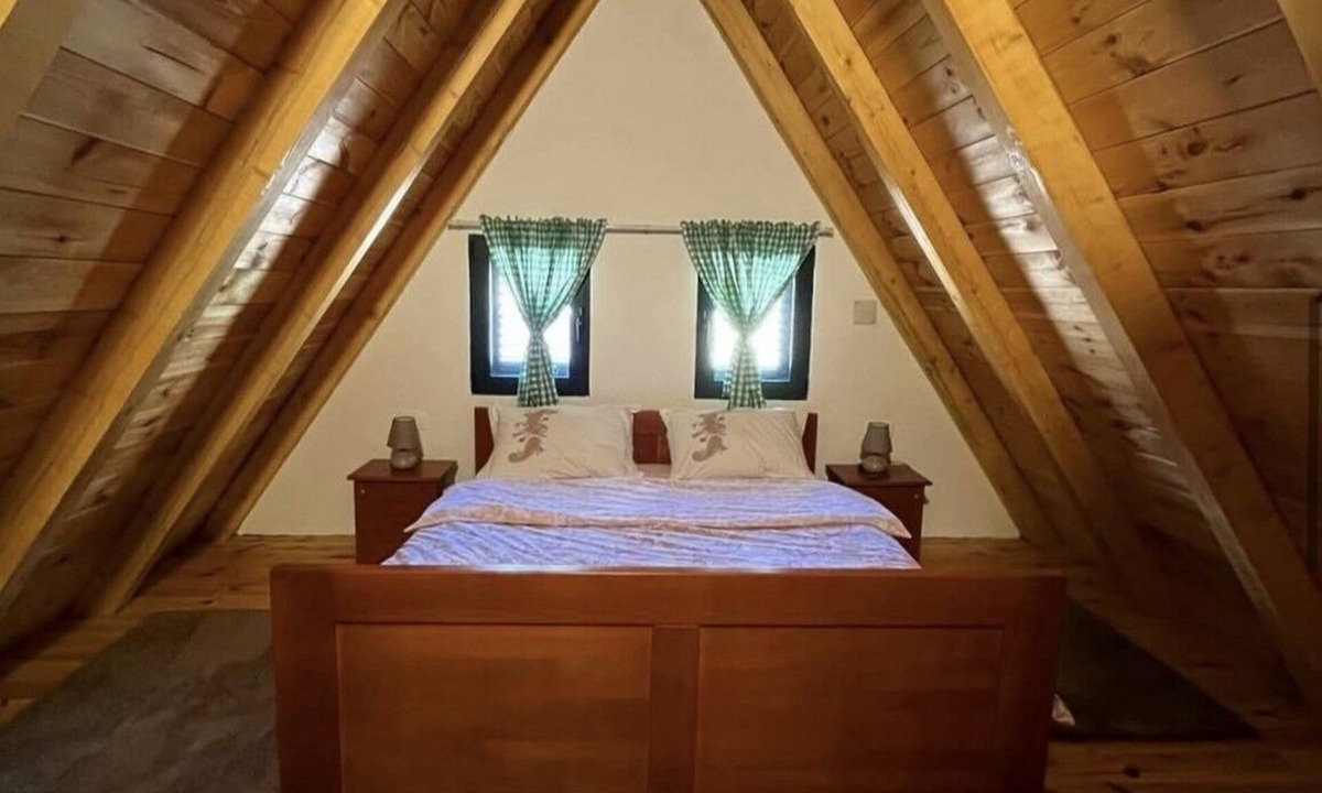 Zabljak House | Cozy Mountain Villa with Stunning Views near Savin Kuk