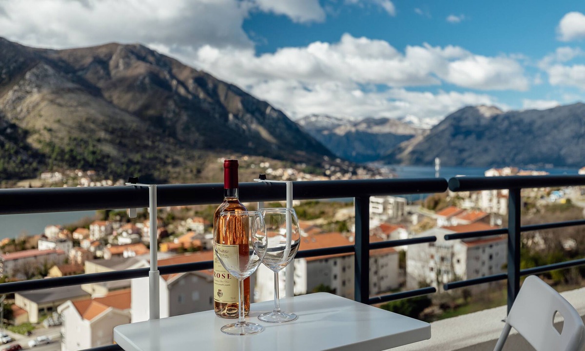 Kotor Apartment | Cozy perfect sea view Lana apartment