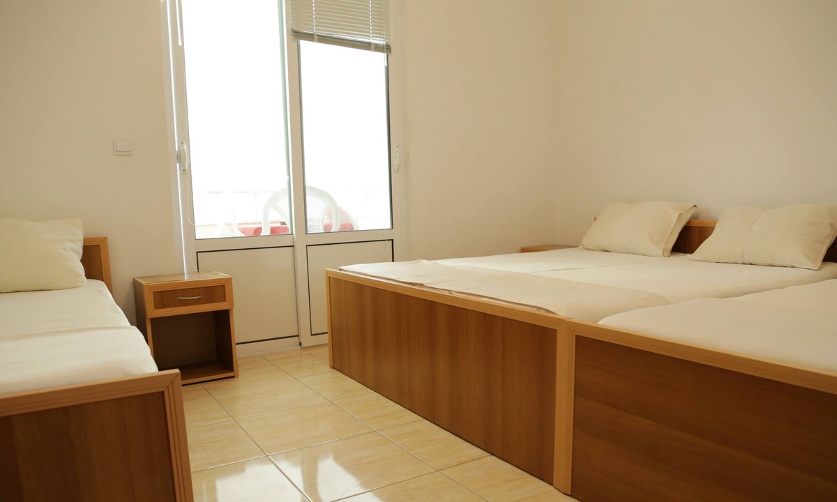 Ulcinj Apartment | Cozy Private Room For Four Persons