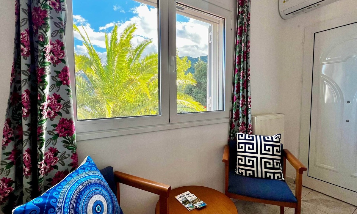 Avlakia Apartment | Cozy studio near the beach