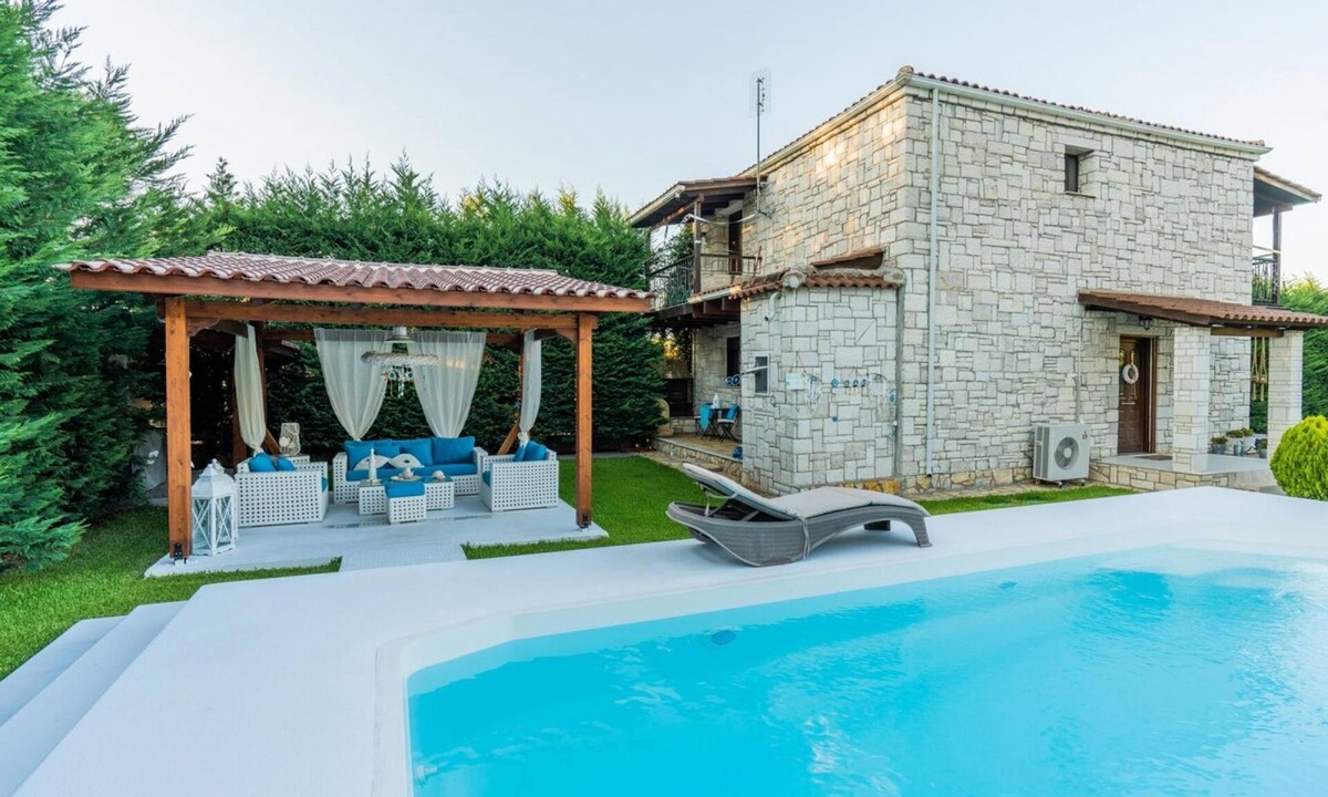 Molos-Agios Konstantinos Villa | Crown Villa Aphrodite with Private Pool