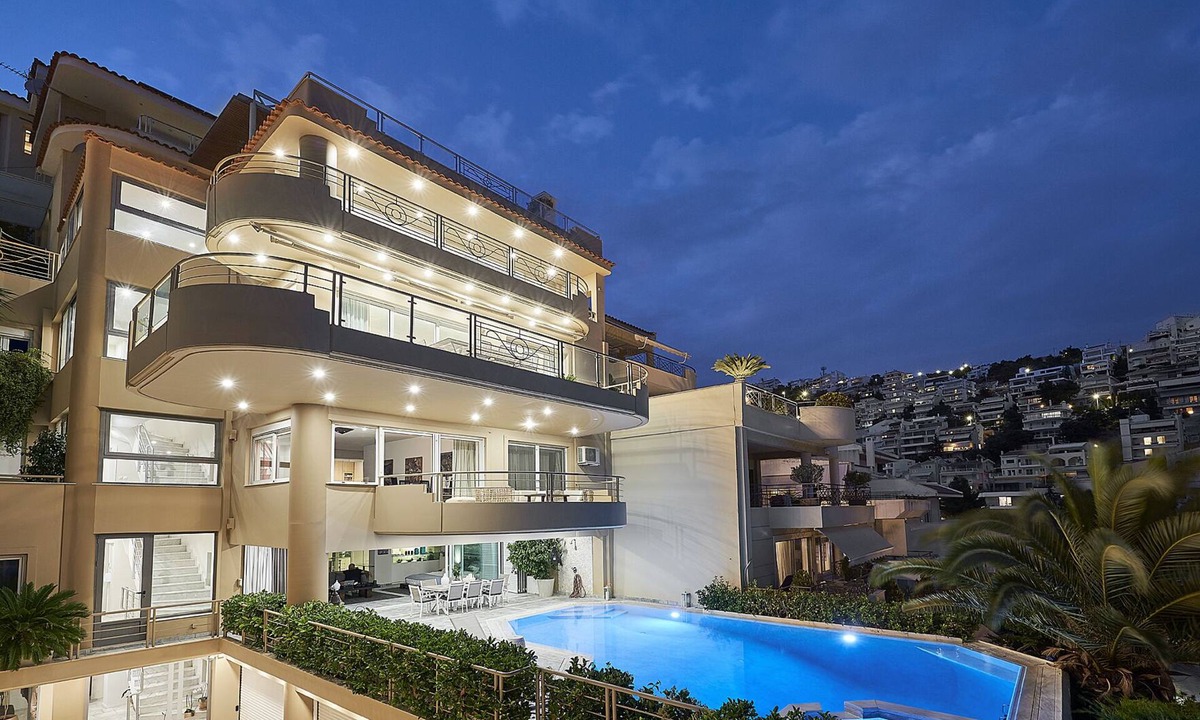 Voula Apartment | Crystal Green Residences Voula