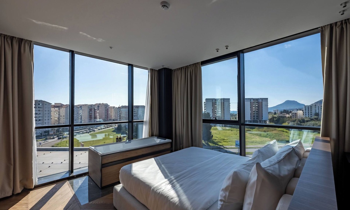 Bar Hotel | Cube