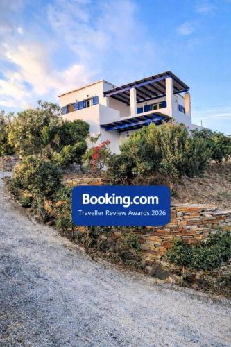 Mpatsi House | Cycladic Horizon Island Villa By Hostandros