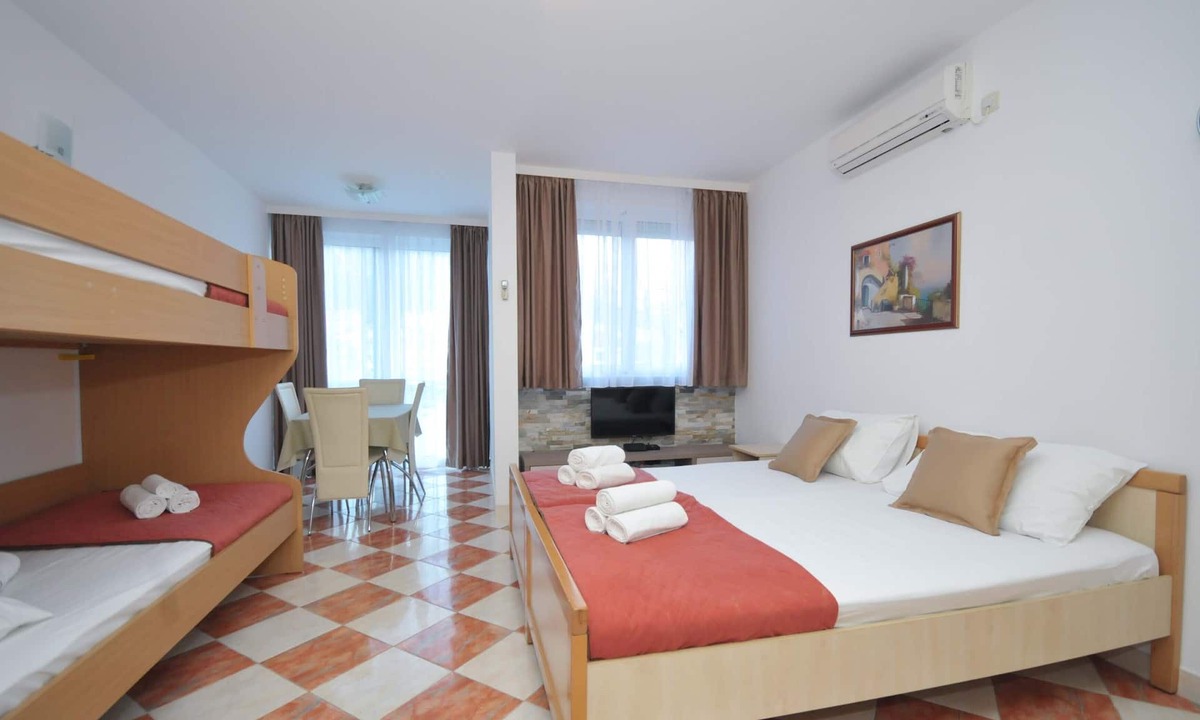 Centar Apartment | D&D Apartments Budva 3 - Apartment with 4 beds (Studio)