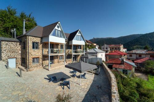 Karpenisi Ski Chalet | Dandy Villas Karpenisi Complex - Lux Chalets - Inflatable Pool-Hot Tub