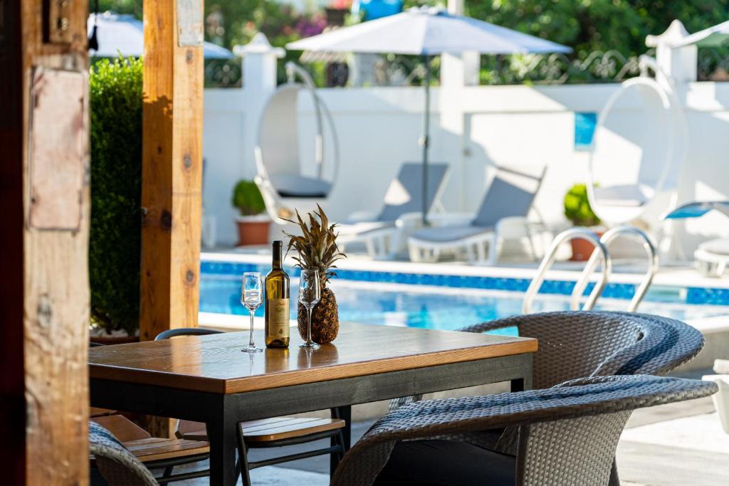 Sutomore Apartment | Delfin Apartments