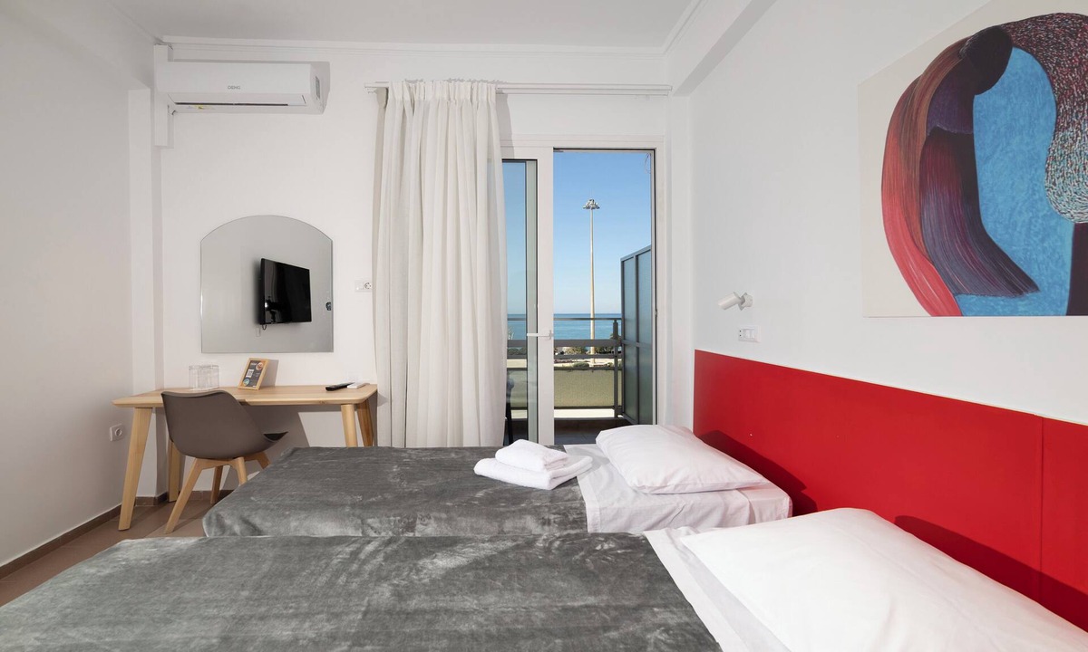 Patras Hotel | Delfini Hotel
