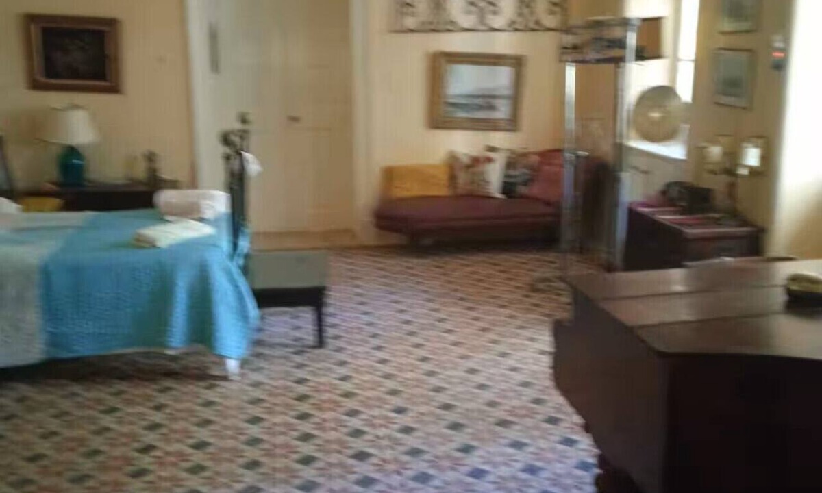 Zakynthos Town Cottage | Delightful 3-bedroom cottage with AC in Zakynthos
