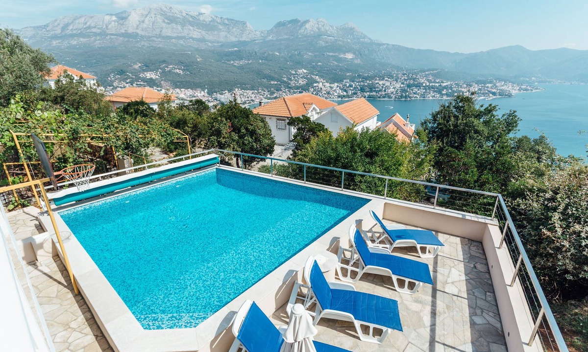Zvinje Villa | Detached Villa with Private Heated Pool and Uninterrupted View of Boka Kotorska