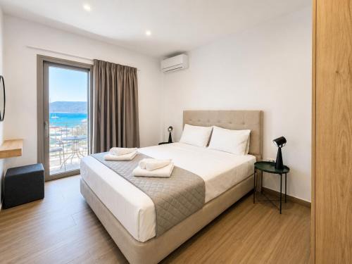 Korfos Hotel | Dolphin hotel
