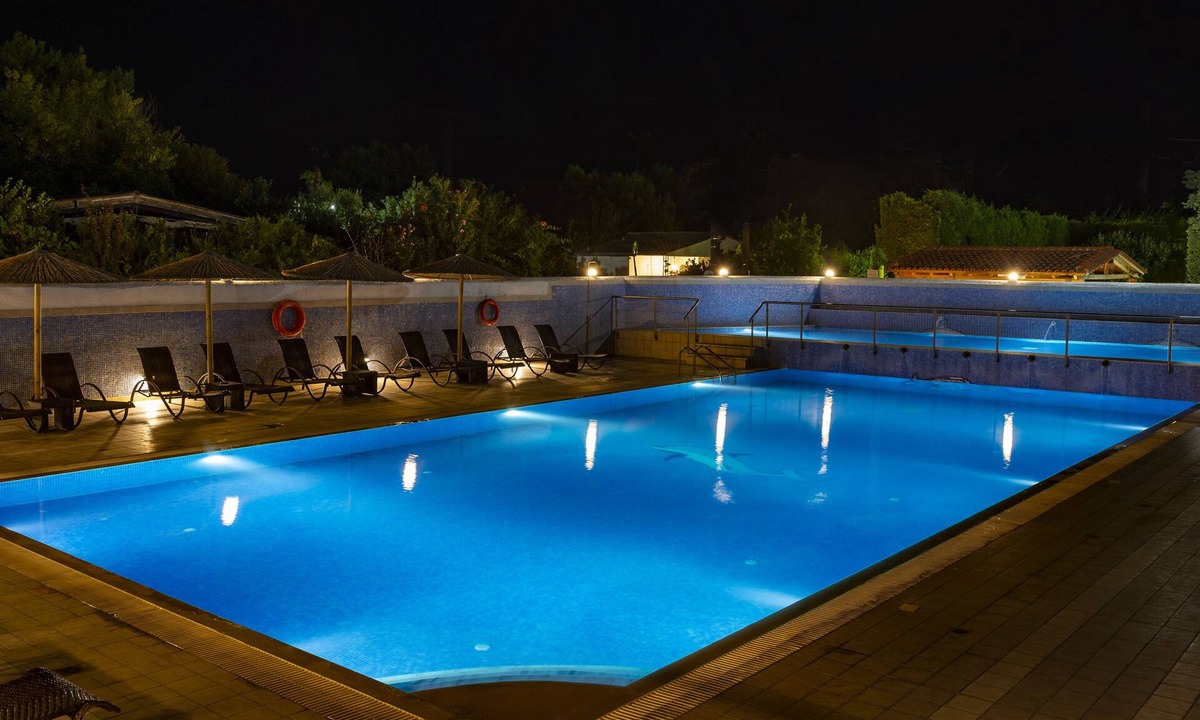 Agii Apostoli Hotel | Dolphin Resort Hotel & Conference