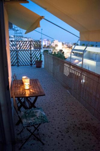 Attiki Apartment | Downtown Cozy penthouse For balcony lovers