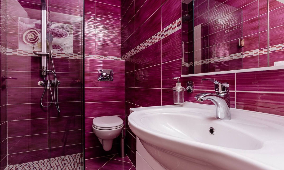 Lepetane Villa | Dream Vacation Apartments- Purple Studio