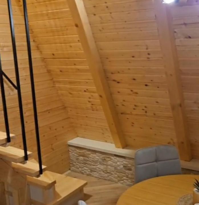 Poscenje House | durmitor's golden peace