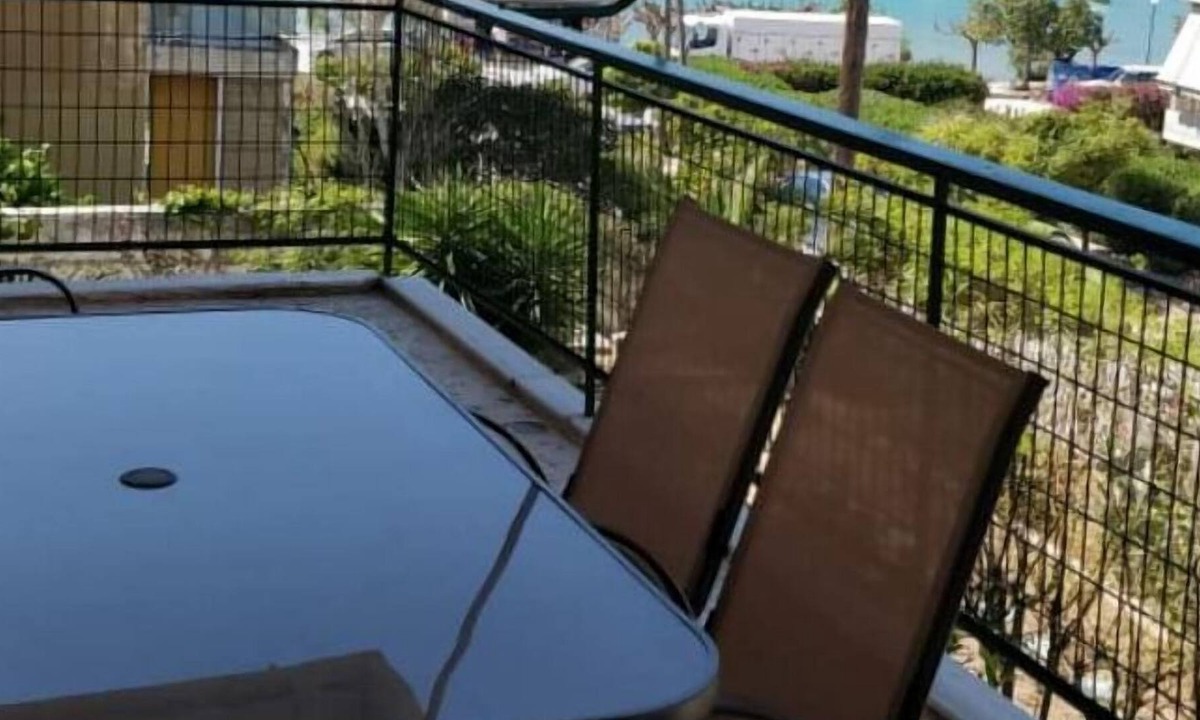 Porto Rafti Condo | Eclectic Apartment with Stunning Seaview