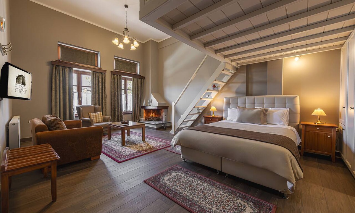 Arachova Hotel | Ef Zin Studios & Suites