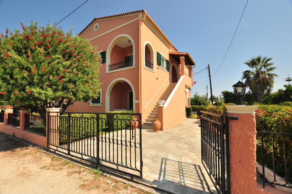 Acharavi Apartment | Elena Apartments Corfu